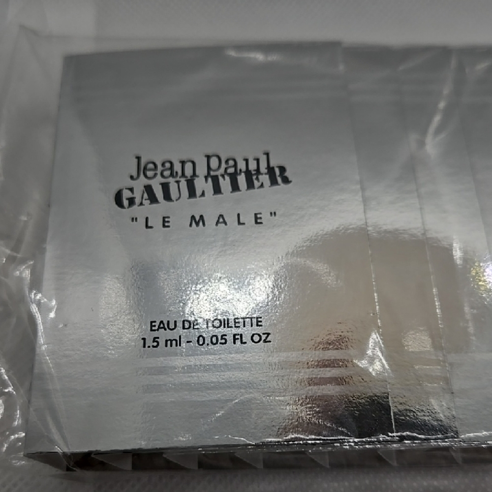 Jean Paul Gaultier Le Male Eau de Toilette - 12pk Sample